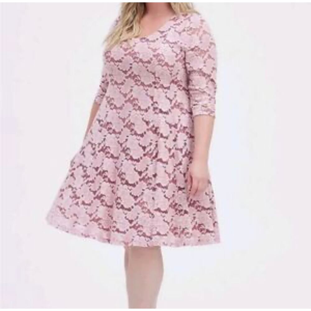 Torrid brushed lace pale pink floral‎ skater dress